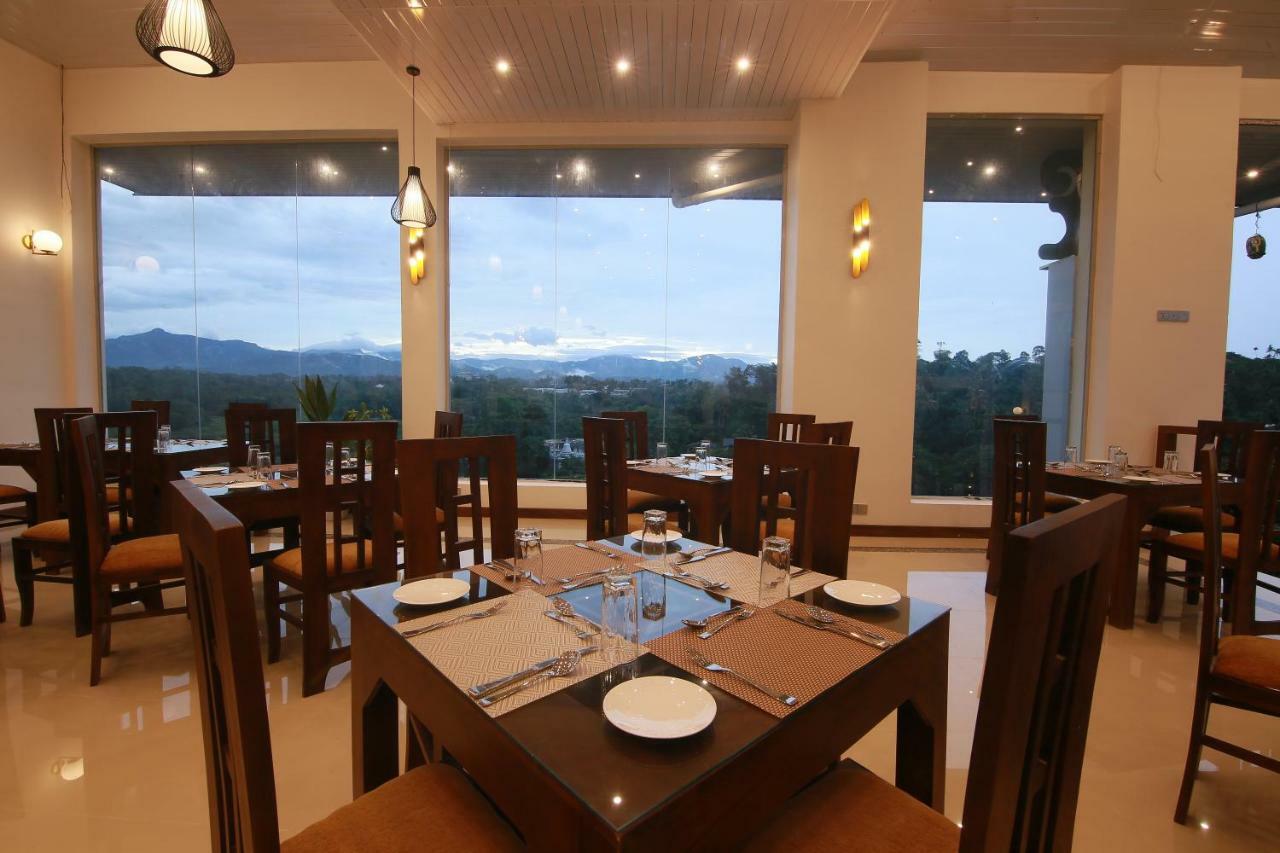 Rivendell Hotel Kandy Exterior foto